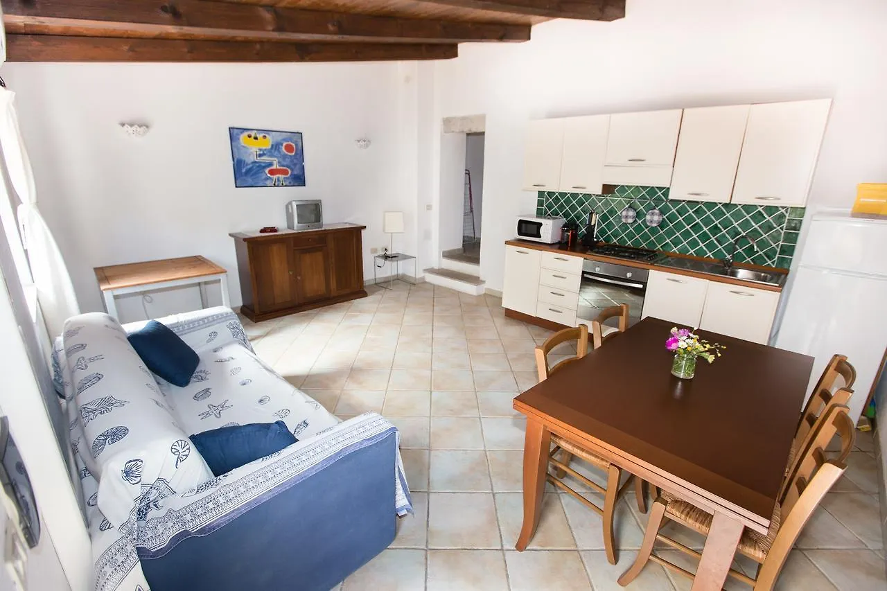 Residence Cava Francese La Maddalena  Aparthotel La Maddalena (Sassari)