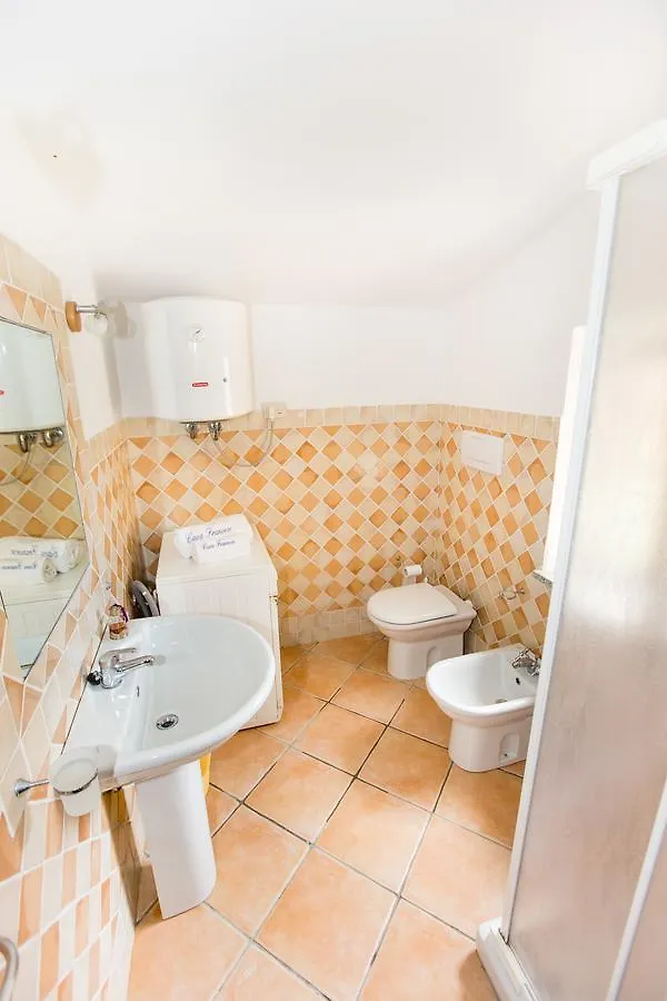 Residence Cava Francese La Maddalena  Aparthotel La Maddalena (Sassari)