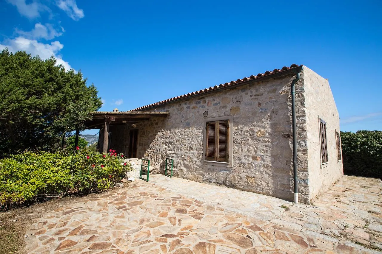 Residence Cava Francese La Maddalena  La Maddalena (Sassari)